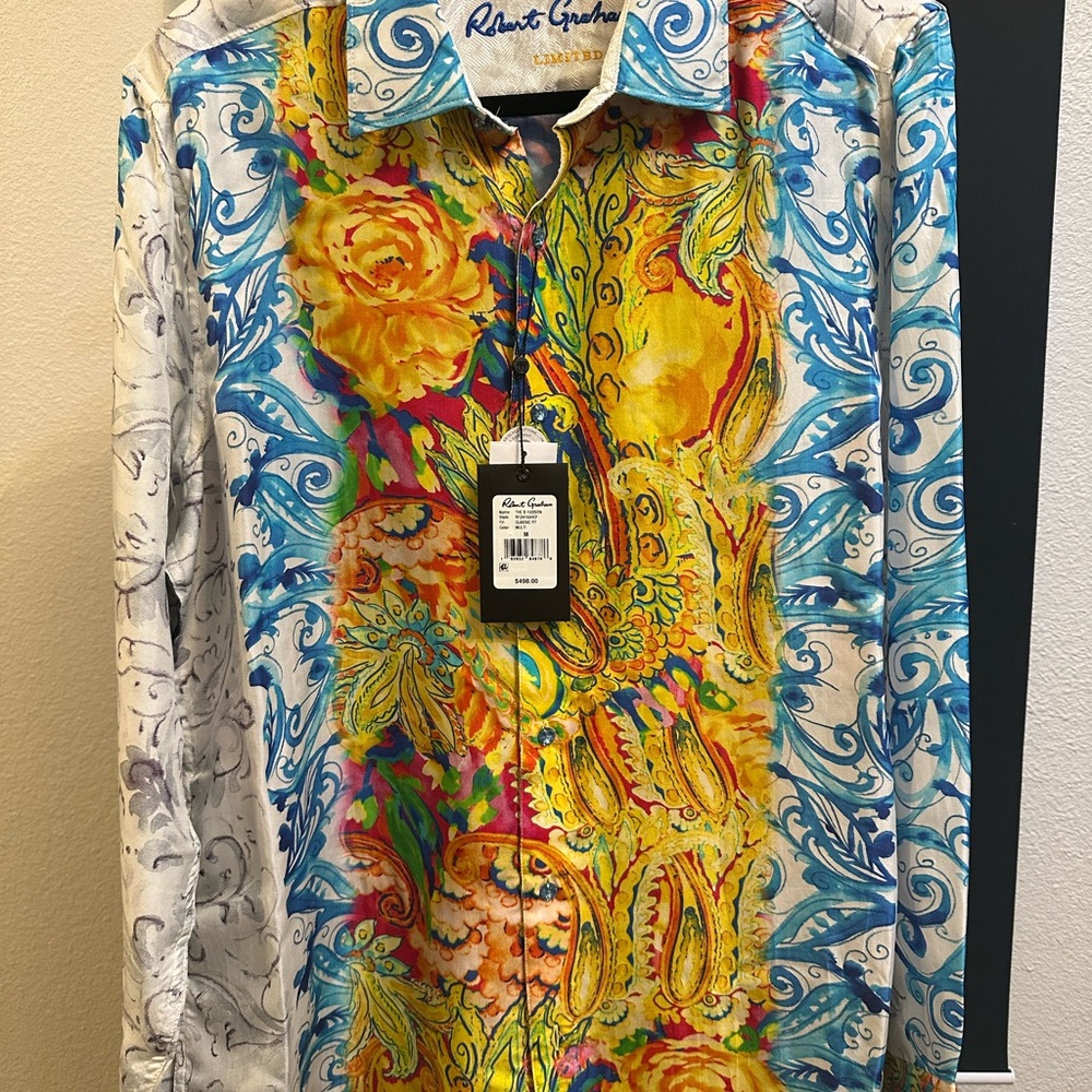 NWT Robert Graham Limited Edition “The B Hudson” 100% Silk 50%Off Original Price - Picture 8 of 14